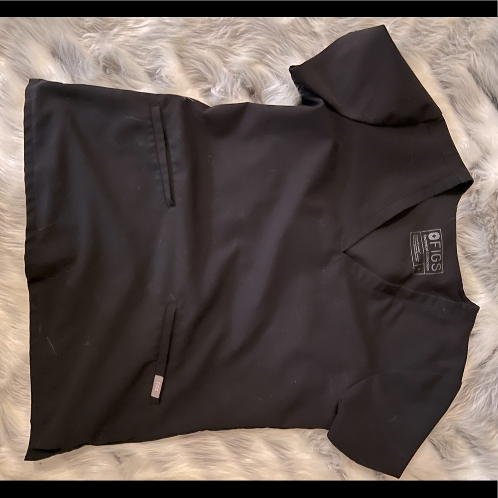 Figs black casma top small